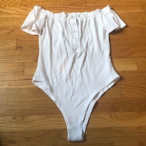 Off-shoulder bodysuit